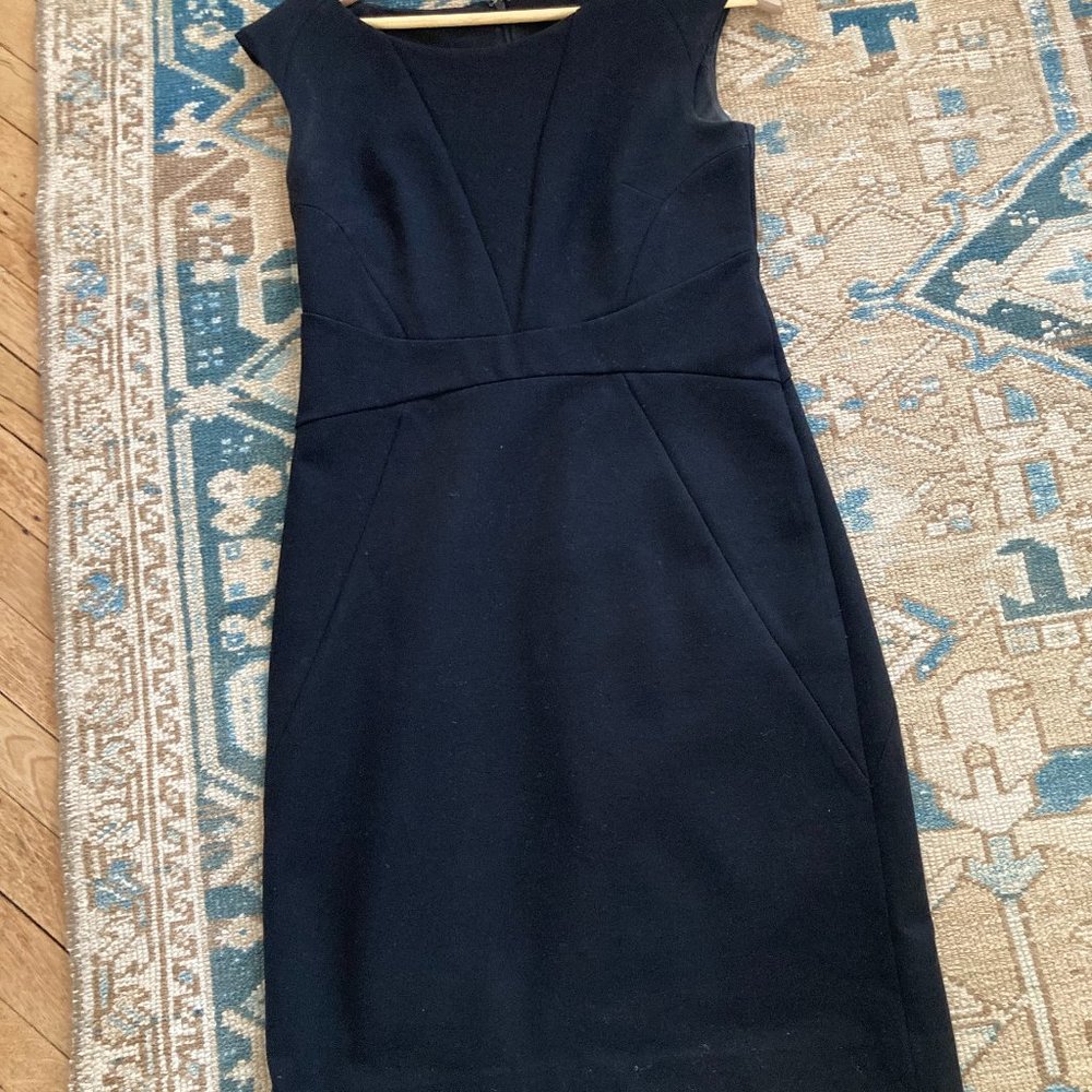 Ann Taylor Black Ponte Seamed Sheath Dress - Size 2